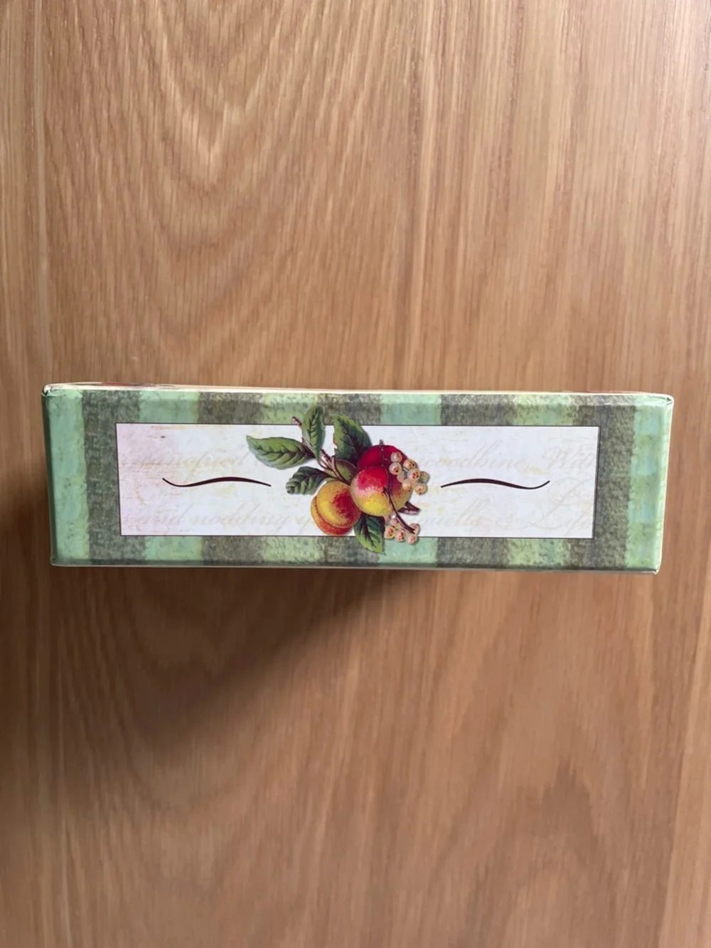 Decorative Peach Fruit Motif Recipe Keepsake Box with Recipe Cards - Picture 4 of 13